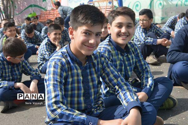 زنگ سیل مهربانی در مدرسه شاهد علی اصغر شهریار