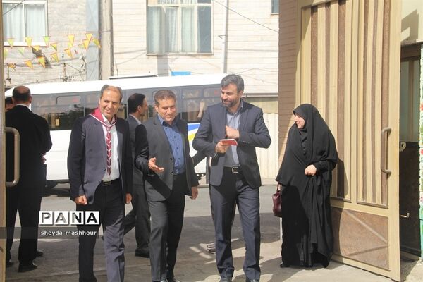 سیل مهربانی همکلاسی‌ها در ناحیه یک ری