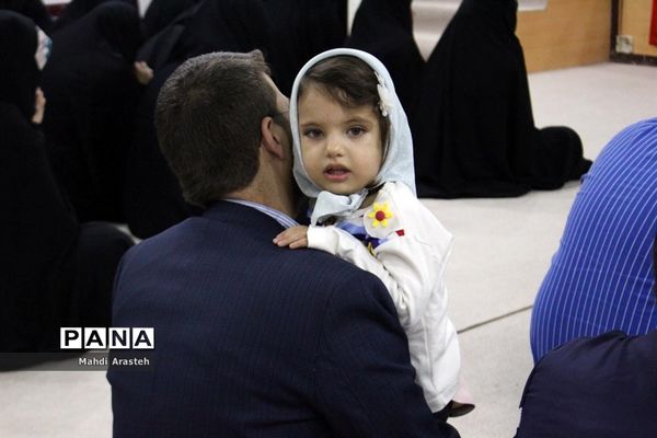 دیدار جوانان سرزمین خورشید با نماینده ولی فقیه در خراسان جنوبی