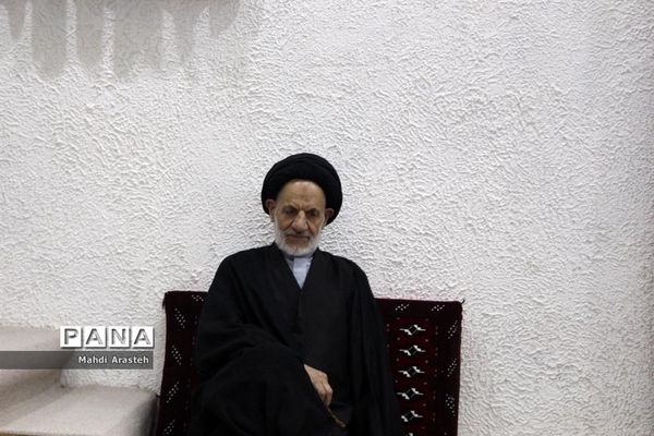 دیدار جوانان سرزمین خورشید با نماینده ولی فقیه در خراسان جنوبی