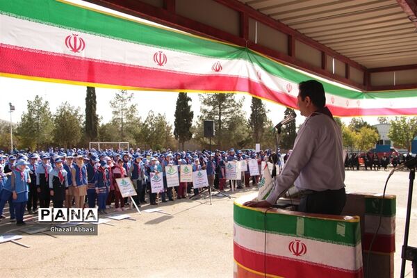 اردوی پایانی تشکیلات پیشتازان دختر ناحیه یک شیراز
