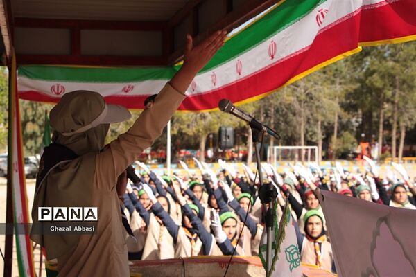 اردوی پایانی تشکیلات پیشتازان دختر ناحیه یک شیراز