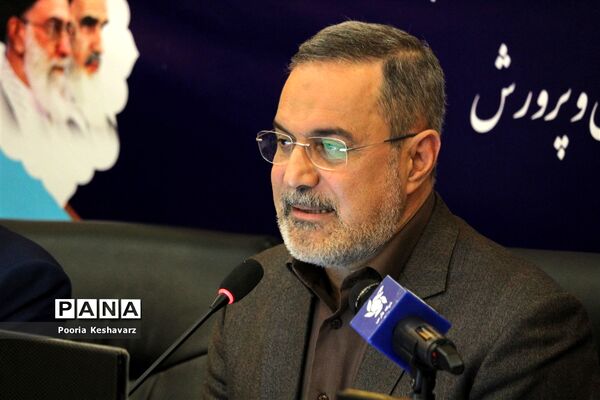 نشست روسای ادارات آموزش و پرورش استان فارس با وزیرآموزش و پرورش