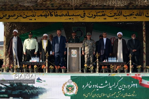 رژه روز ارتش در جزیره کیش