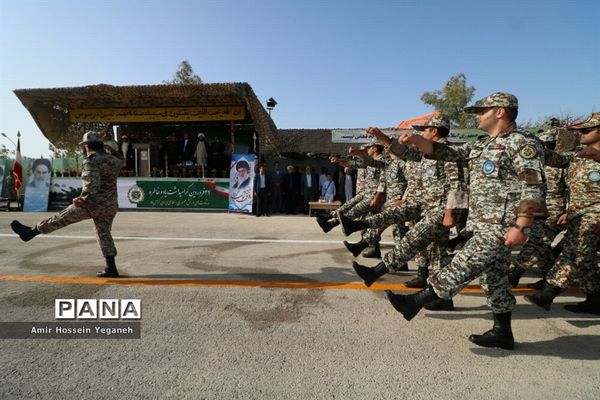 رژه روز ارتش در جزیره کیش