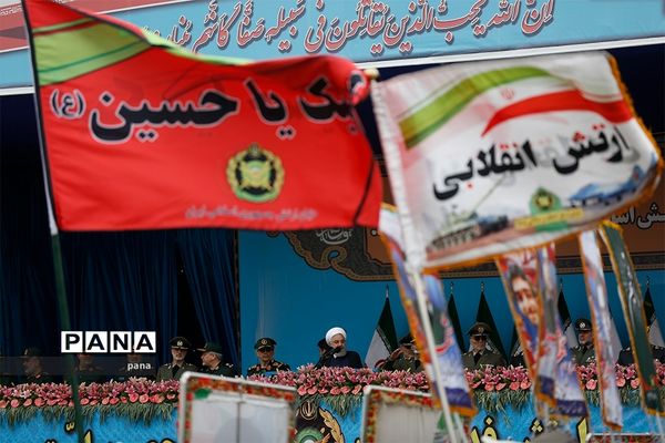 مراسم رژه روز ارتش