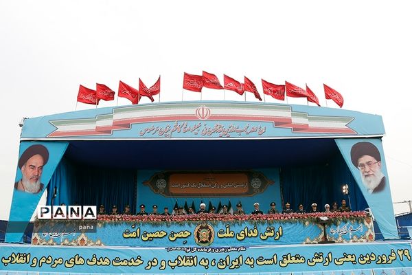 مراسم رژه روز ارتش