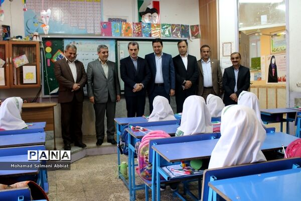 نواخته شدن زنگ استمرار فعالیت‌های آموزشی در استان خوزستان