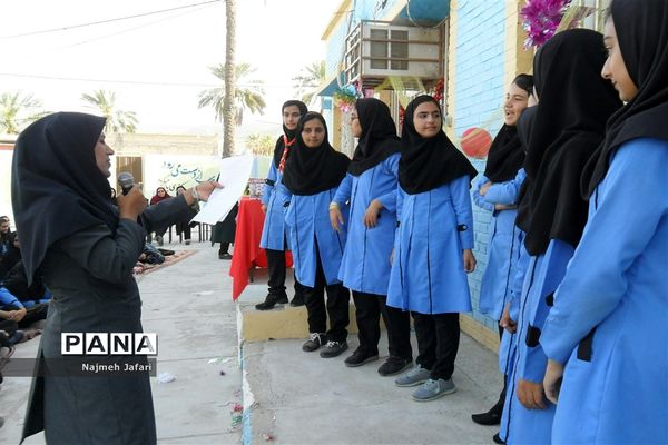 جشن نیمه شعبان در آموزشگاه شهید انصاری زرین دشت