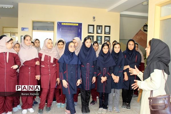 نمایشگاه هفته مشاغل در بوشهر