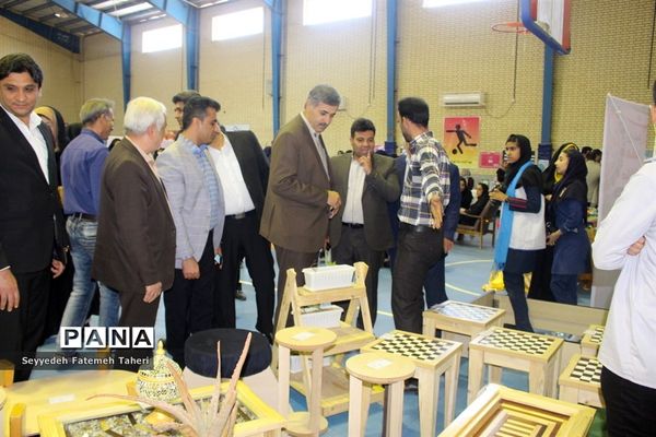 افتتاح نمایشگاه هفته معرفی مشاغل در بوشهر