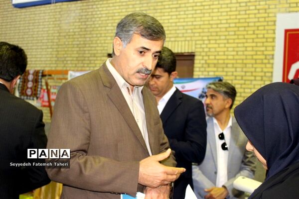 افتتاح نمایشگاه هفته معرفی مشاغل در بوشهر