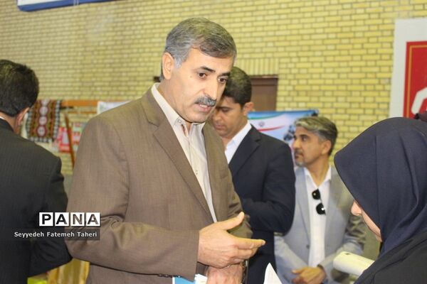 افتتاح نمایشگاه هفته معرفی مشاغل در بوشهر