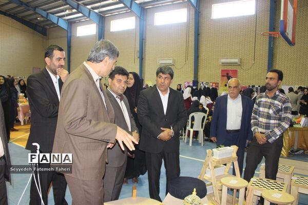 افتتاح نمایشگاه هفته معرفی مشاغل در بوشهر
