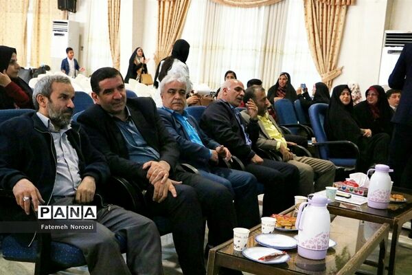 مسابقات هنرهای آوایی ویژه گروه همسرایان فرهنگی