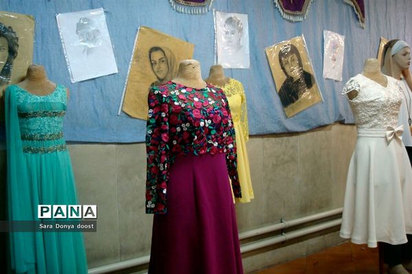 بازدید دانش‌آموزان پایه نهم چهاردانگه از هنرستان بحرالعلوم