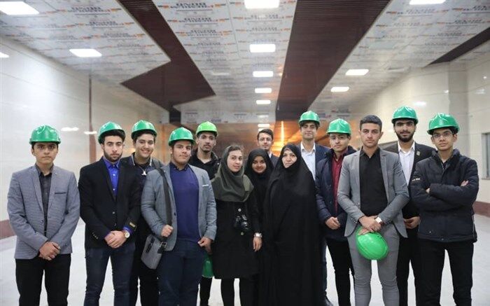 عضو شورای شهر اسلامی مشهد: توجه به جوانان و خواسته های آنها منجر به  ایجاد نشاط اجتماعی می شود