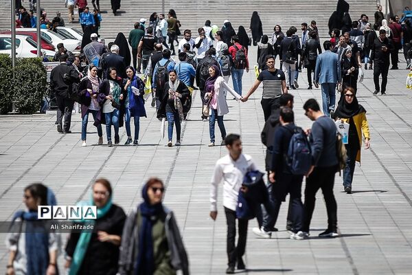 سی و دومین نمایشگاه بین الملی کتاب
