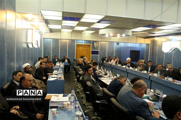 نشست هم‌اندیشی مدیران ستادی و استانی سازمان دانش‌آموزی