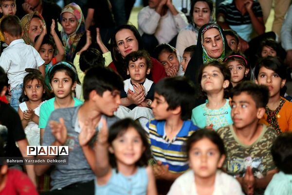 تماشاخانه سیار کانون کشور در پارک شهید سبحانی اهواز