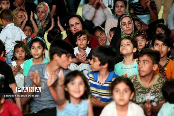 تماشاخانه سیار کانون کشور در پارک شهید سبحانی اهواز