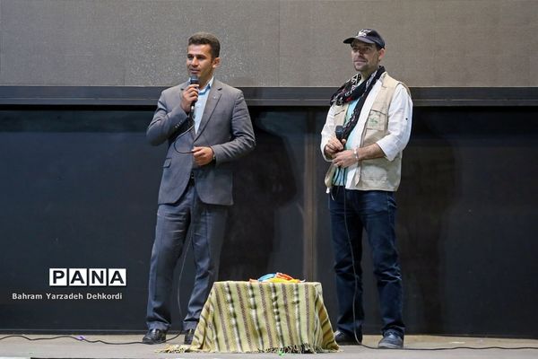 تماشاخانه سیار کانون کشور در پارک شهید سبحانی اهواز