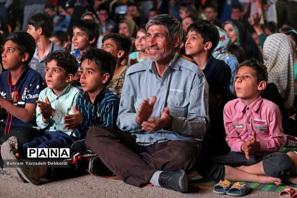 تماشاخانه سیار کانون کشور در پارک شهید سبحانی اهواز