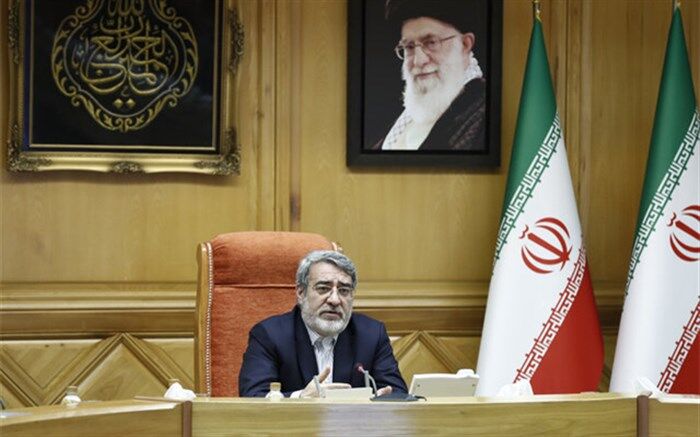 واکنش وزیر کشور به ارسال پیامک‌های پلیس امنیت اخلاقی برای رانندگان بدحجاب