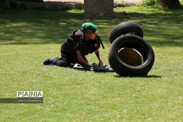 مسابقه دانش‌آموزی تکاور کوچک در شهر تهران