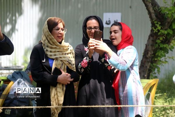 مسابقه دانش‌آموزی تکاور کوچک در شهر تهران