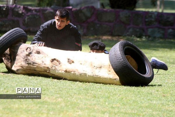 مسابقه دانش‌آموزی تکاور کوچک در شهر تهران