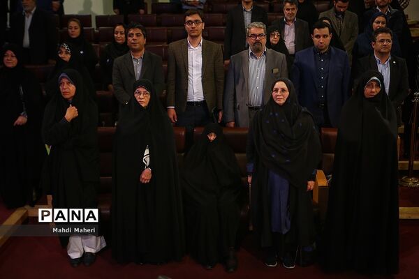 رونمایی شانزدهمین خاطرات رونوشت آیت الله هاشمی رفسنجانی