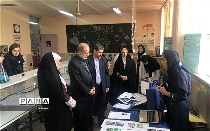 هفتمین سمینار علوم واحد پژوهش، درمدرسه فرزانگان 5 منطقه18 برگزار گردید