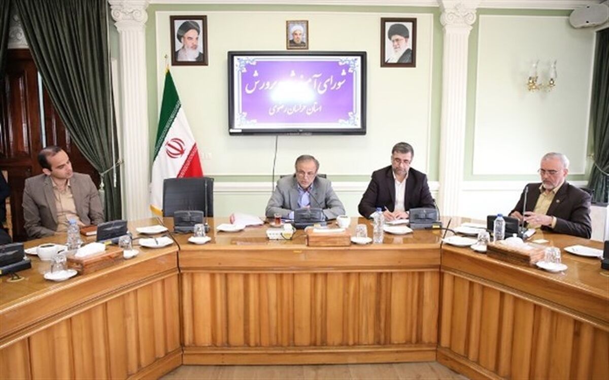 تمام دستگاه ها در برنامه های تکریمی هفته بزرگداشت مقام معلم مشارکت کنند