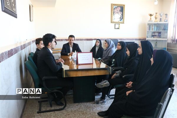مراسم تقدیر از مجمع شورای دانش آموزی در شهرقدس