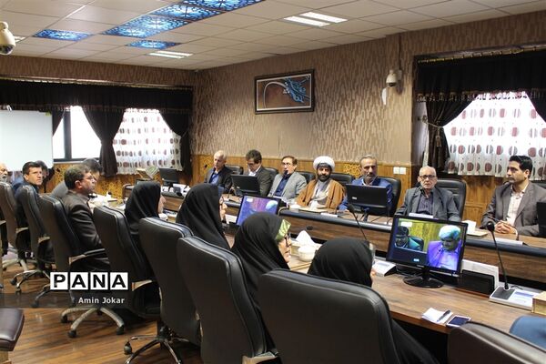 آیین تودیع ومعارفه رئیس اداره قرآن، عترت و نماز اداره کل آموزش و پرورش  استان فارس