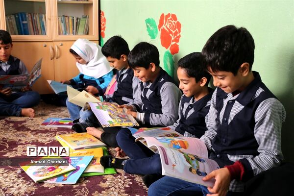 «اتاق بازی» و «اتاق قصه» مدرسه رضوی روستای سنگتراشان ساری