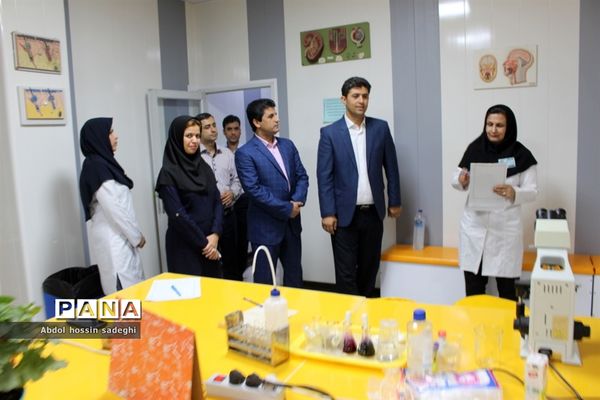 هفدهمین دوره مسابقات آزمایشگاهی آموزش متوسطه نظری استان بوشهر