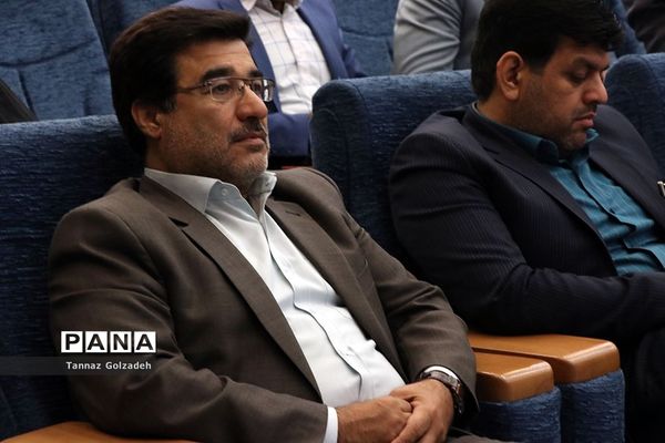 آیین اختتامیه سومین جشنواره سفیران سلامت دانش‌آموزی خوزستان