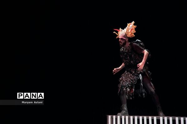 اجرای نمایش «اکوان دیو»