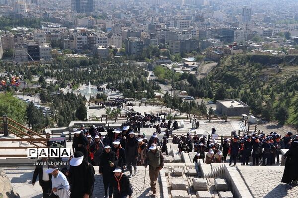 همایش بزرگ کوهپیمایی پیشتازان سازمان دانش‌آموزی خراسان رضوی-1
