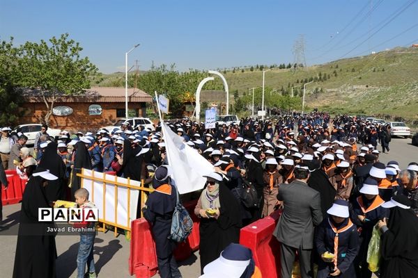 همایش بزرگ کوهپیمایی پیشتازان سازمان دانش آموزی خراسان رضوی-2
