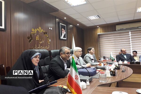 دیداراعضای تشکیلات سازمان دانش آموزی استان گیلان با اعضای شورای اسلامی شهررشت