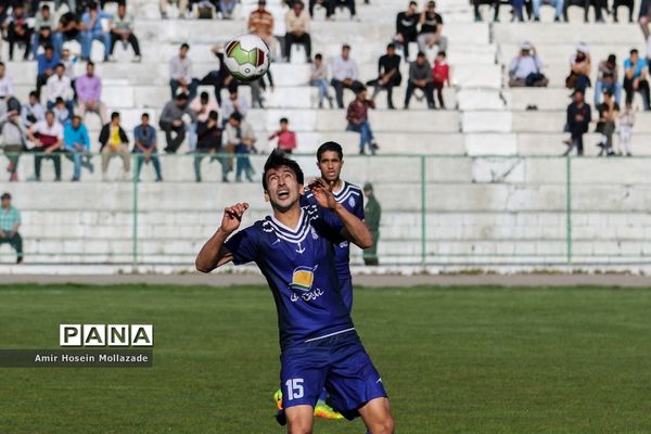 دیدار تیم‌های نود ارومیه و ملوان انزلی