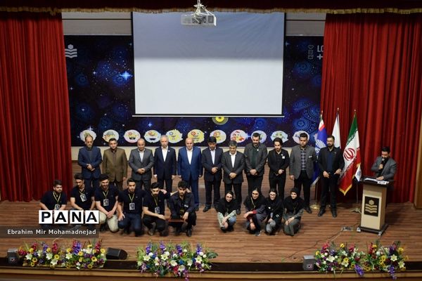 اختتامیه چهاردهمین دوره مسابقات بین المللی رباتیک و هوش مصنوعی