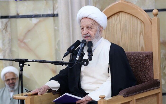 قوه قضاییه قاطعانه با قاچاق و سوء استفاده های مالی برخورد کند