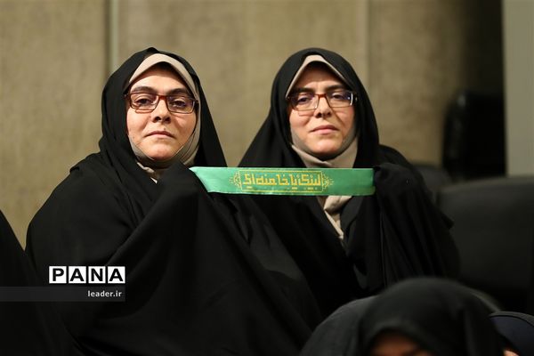 دیدار هزاران نفر از معلمان و فرهنگیان سراسر کشور به‌مناسبت روز معلم با مقام معظم رهبری