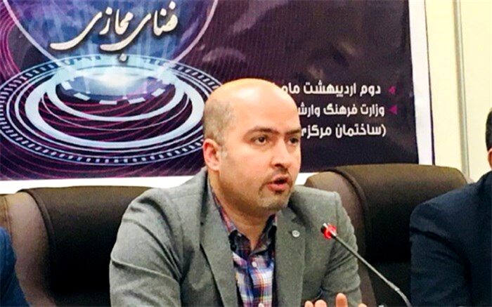 یاسر طاهرخانی: در فضای آموزش و پرورش با مقاومت‌هایی درباره نشر دیجیتال روبه‌رو‌ایم