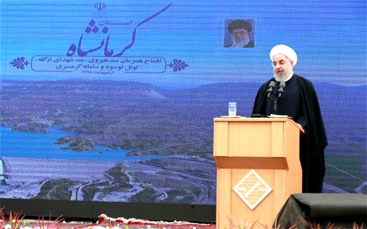 روحانی: باید دشمن را به نقطه عقلانیت برگردانیم