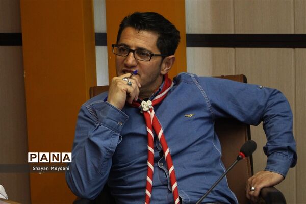 نشست مجامع اعضاء و مربیان سازمان دانش‌آموزی شهرستان‌های استان تهران